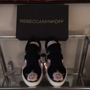 Rebecca Minkoff Bleecker Floral EMB